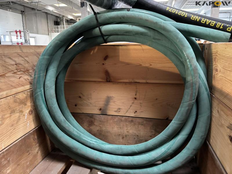 Various hoses 8