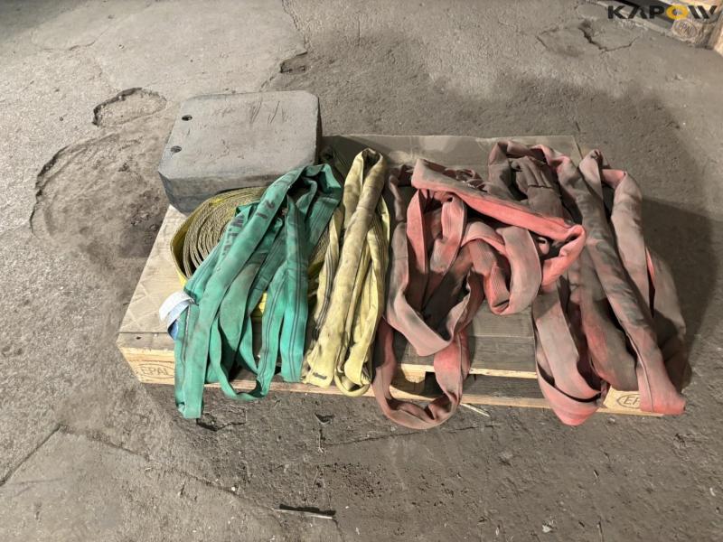 Various straps 6