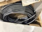 Various compressed air hoses 27