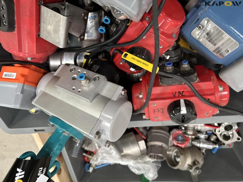 Various compressed air equipment - actuators 9