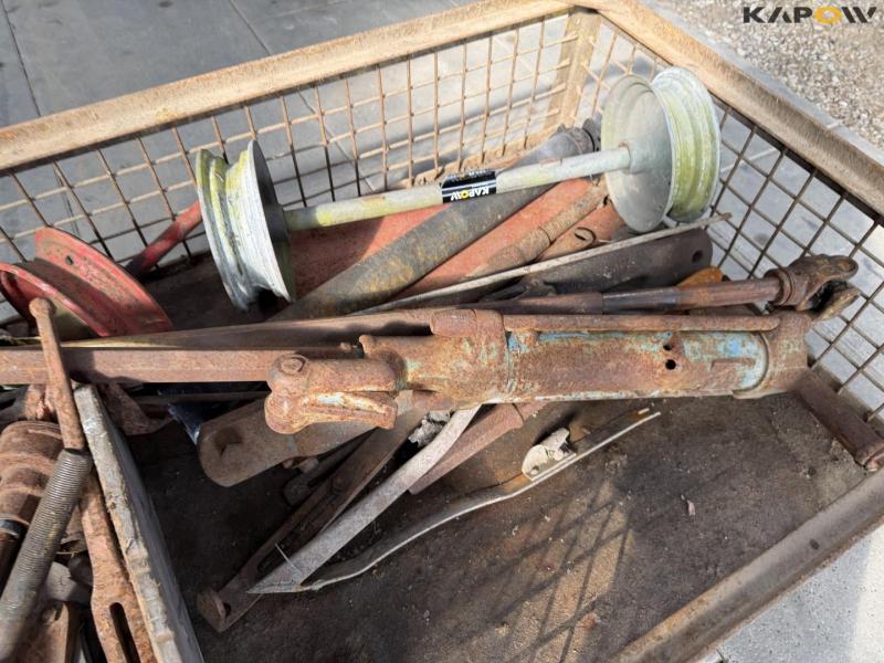 Miscellaneous equipment 14