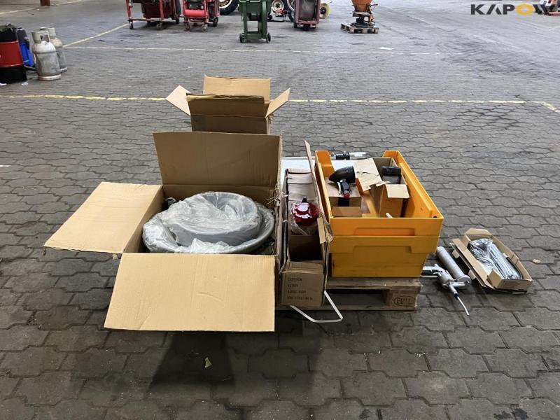 Miscellaneous workshop equipment 4