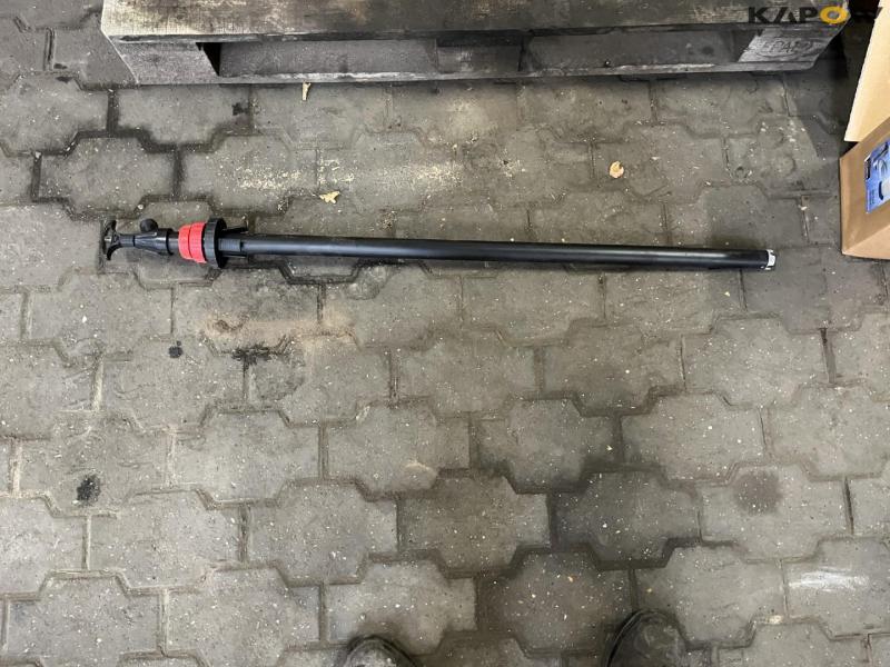 Miscellaneous workshop equipment 9