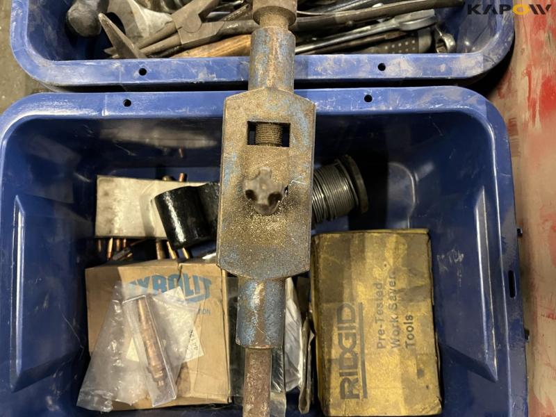 Various tools from service vehicle 15