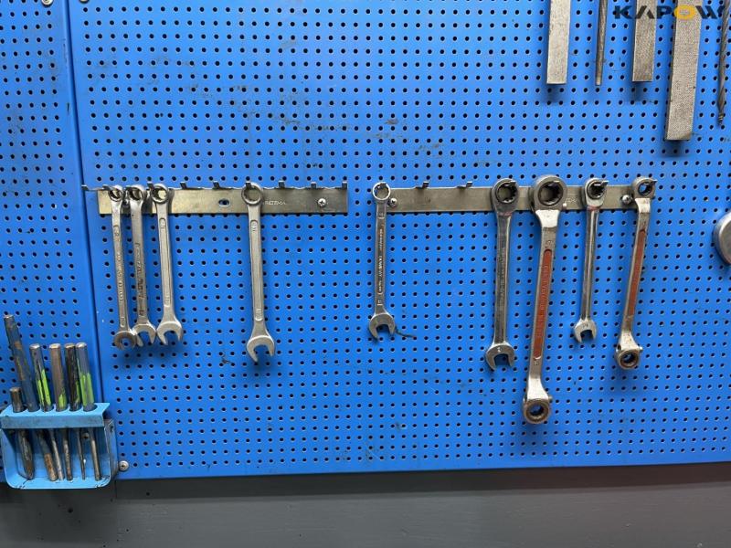 Miscellaneous tools 9