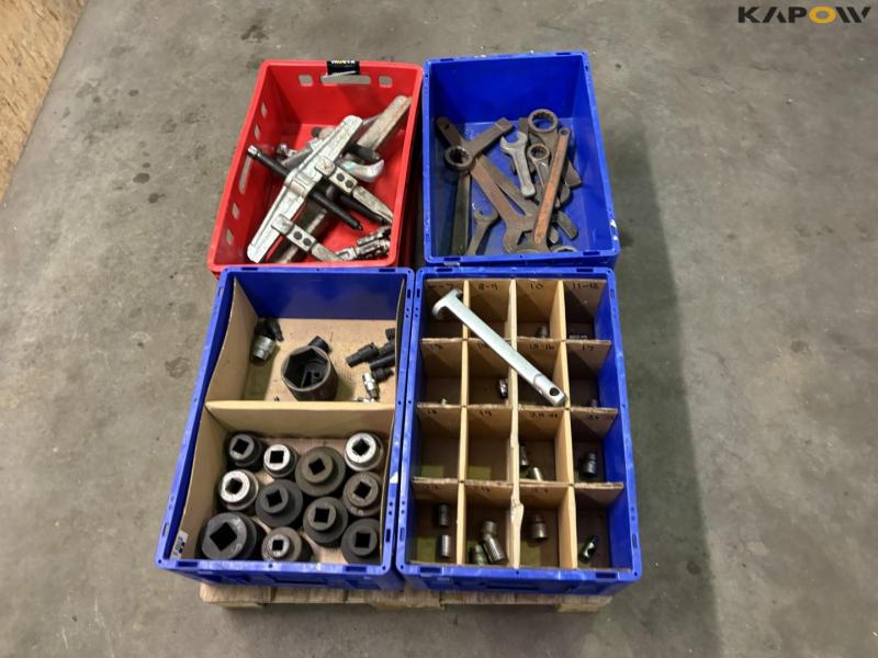 Miscellaneous tools 9