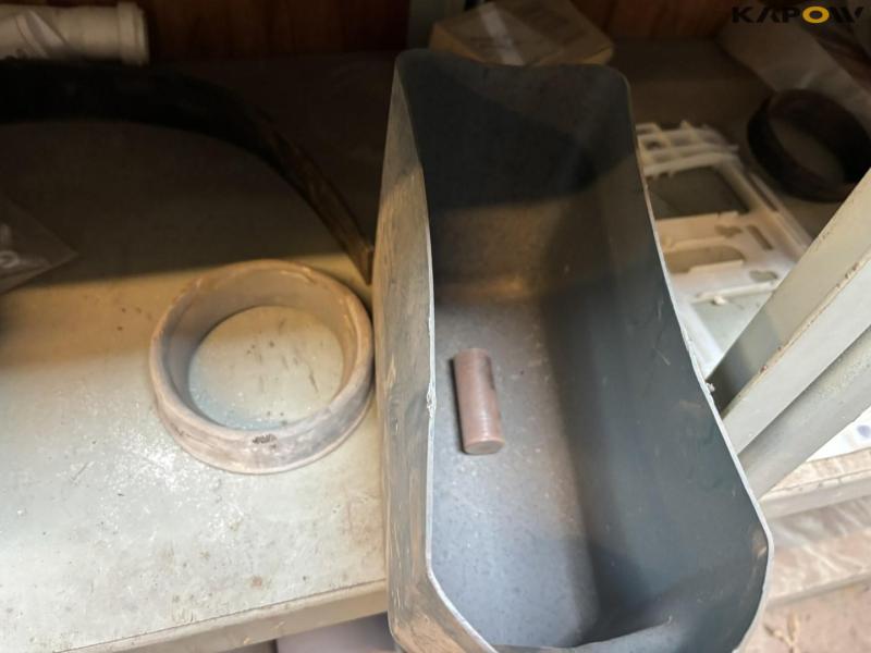 Miscellaneous plumbing parts 50