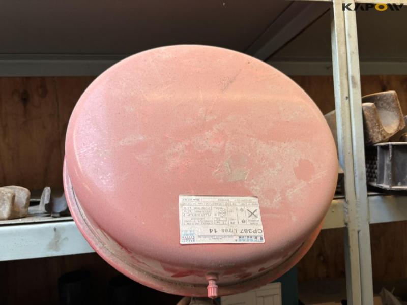 Miscellaneous plumbing parts 67