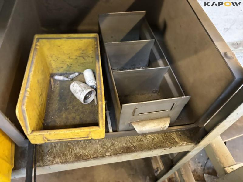 Miscellaneous plumbing parts 159