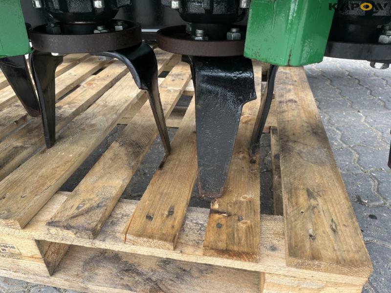 DK-Tec LXG 210 tiller with seed box 16
