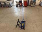 Jack TMG2501 and trestles 2