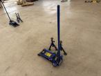 Jack TMG2501 and trestles 7