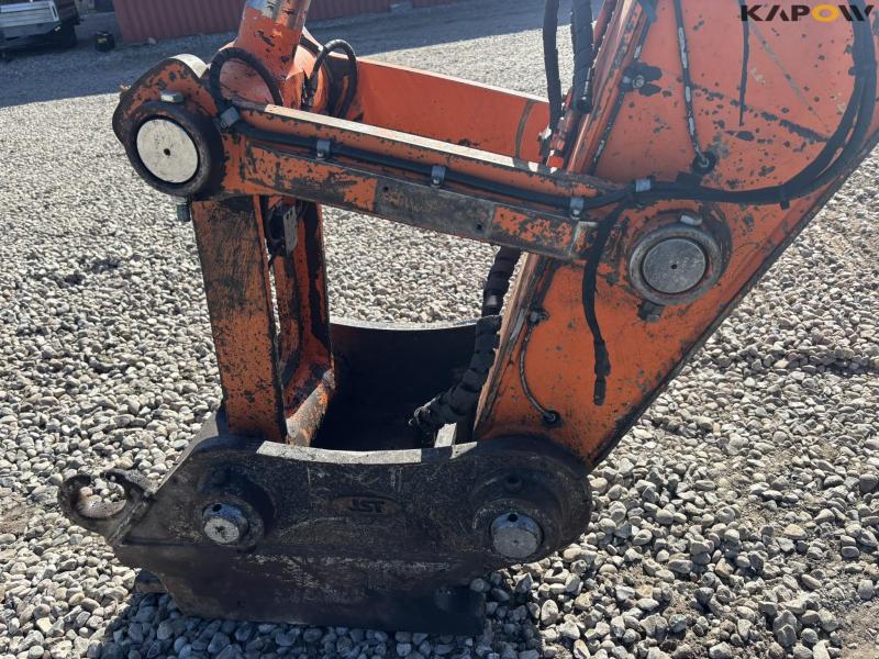 Doosan DX 225LC excavator 83