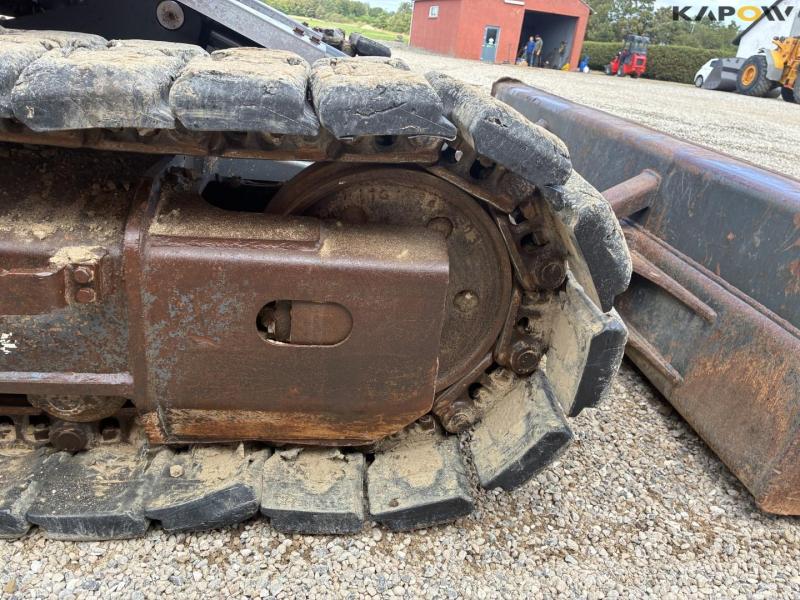 Doosan DX140LCR-5 excavator 14