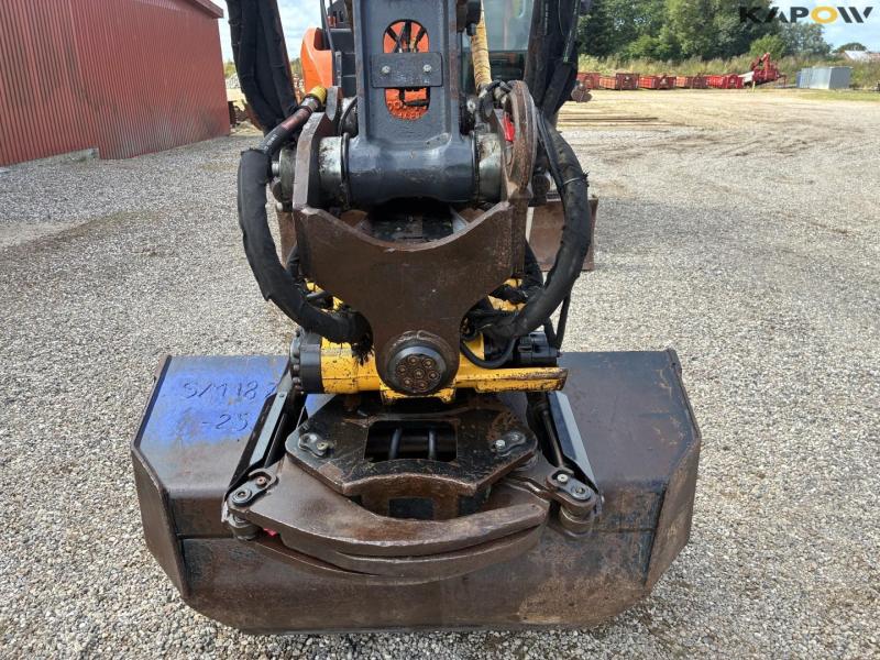 Doosan DX140LCR-5 excavator 29