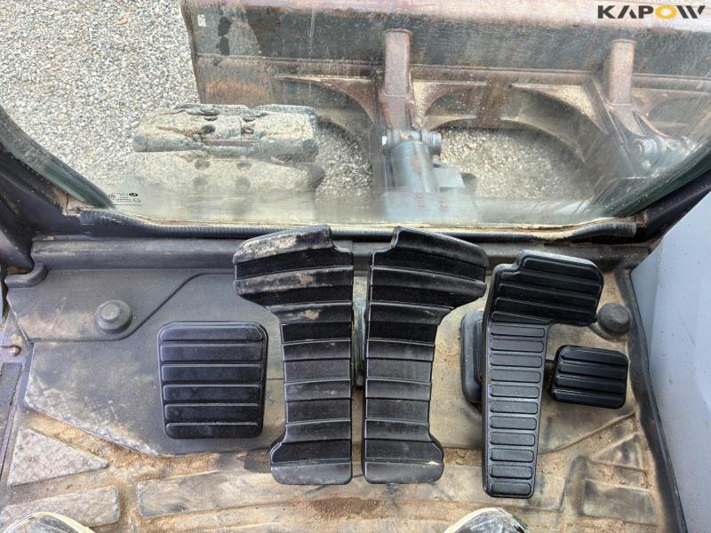 Doosan DX140LCR-5 excavator 77