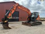 Doosan DX140LCR-5 excavator 1
