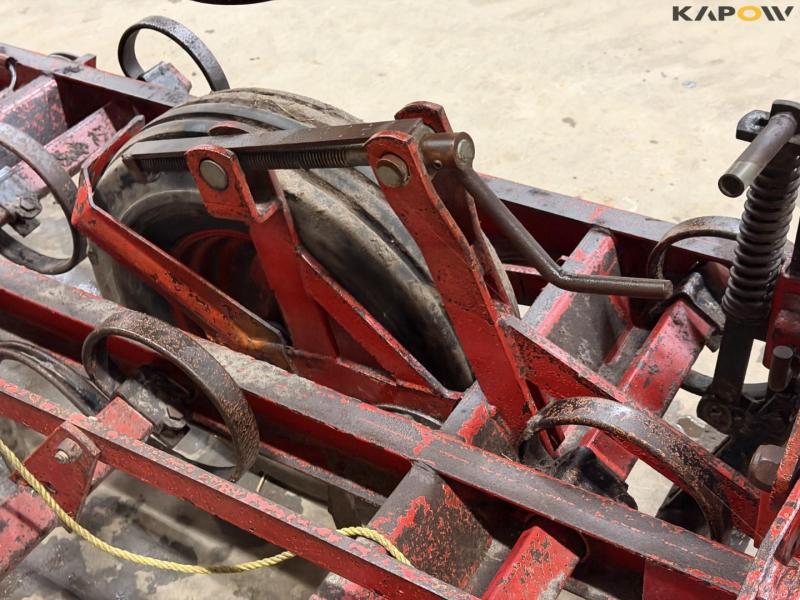 Doublet-Record harrow 19