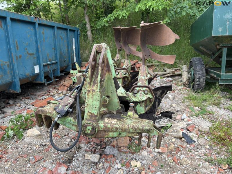 Dowdeswell DP7 reversible plough 3 furrow 2