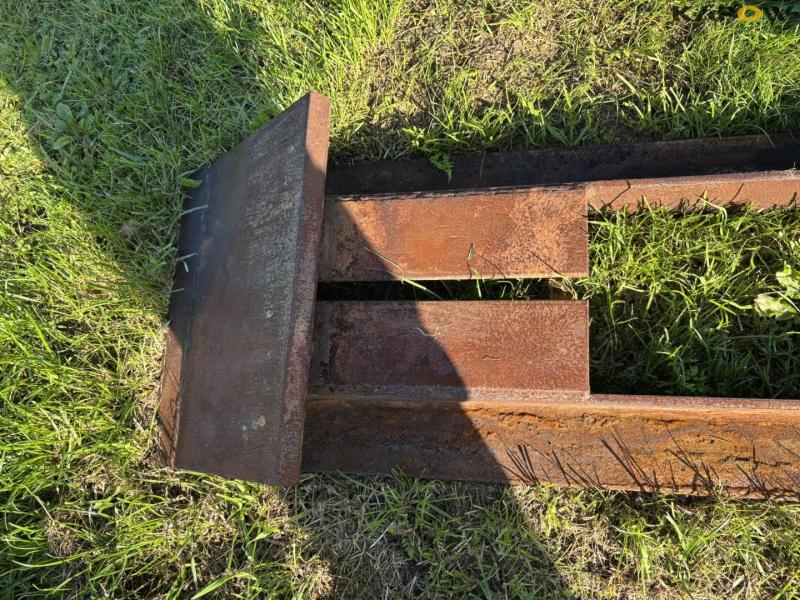 Drain box with hose reel 8