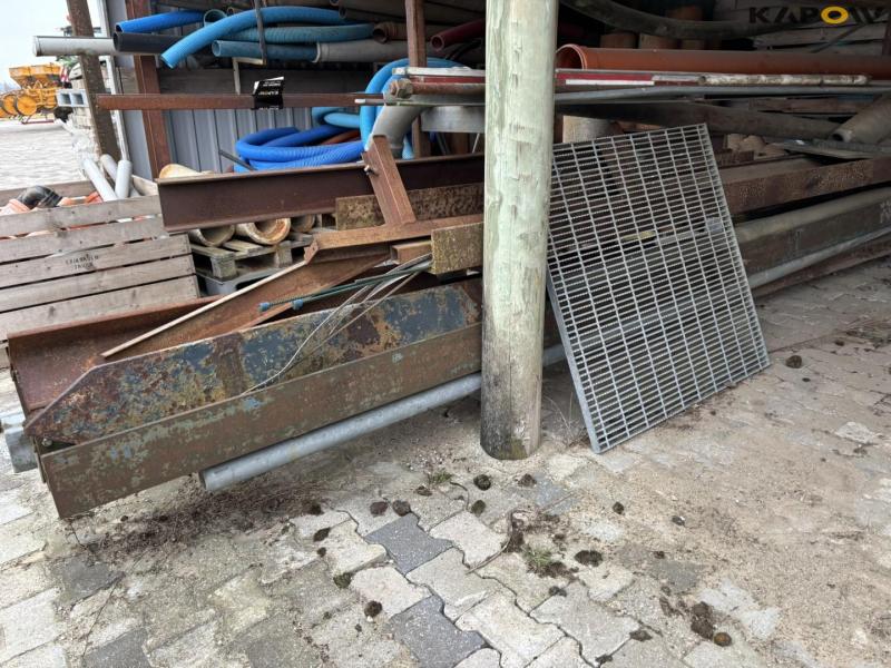 Drainage material 37