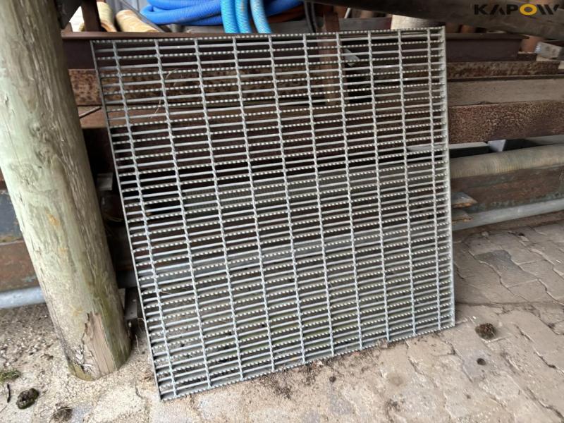 Drainage material 38