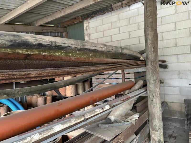 Drainage material 40