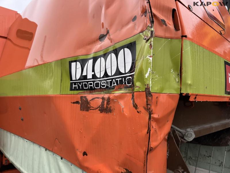 Dronningborg D4000 hydrostatic combine harvester 40