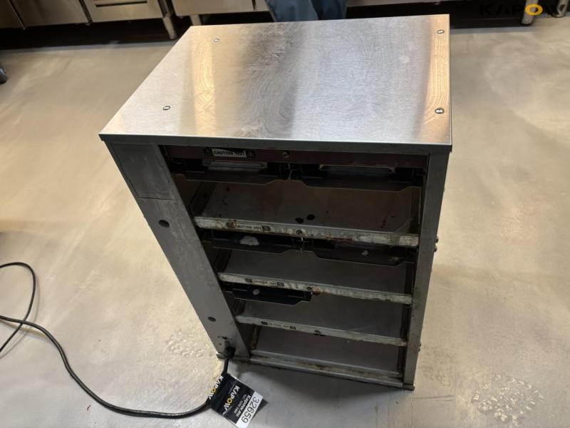 Duke heating cabinet 4