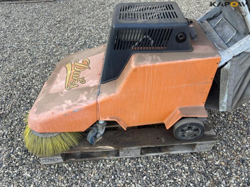 Duks FO-B 2000 sweeper 8
