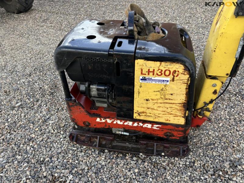 Dynapac LH300 plate vibrator 9