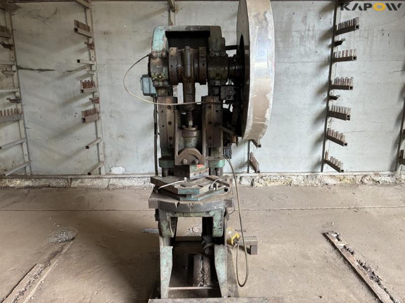 Eccentric press new-2 with corner notch 1