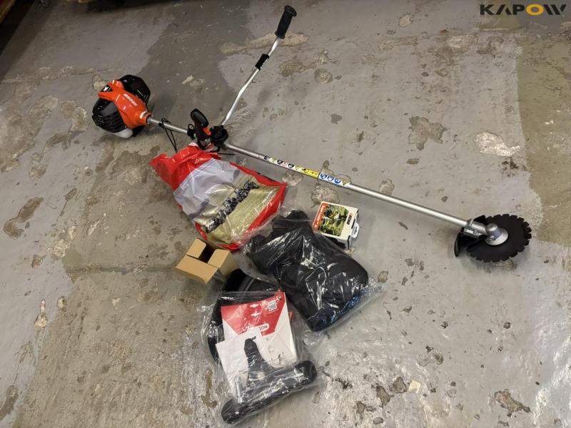 ECHO SRM-3021-TES brush cutter 2