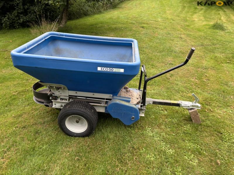 ECOLAWN ECO 50 topdresser/sand spreader 4