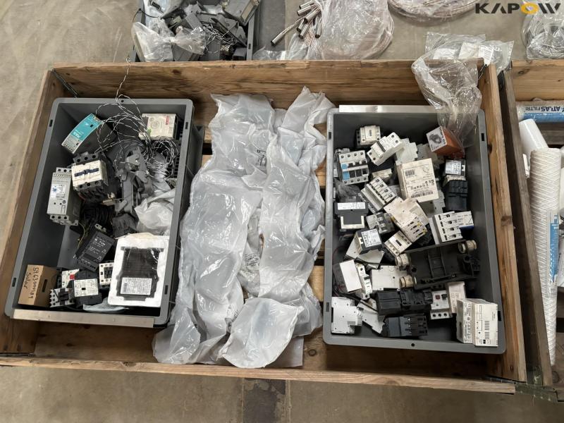 Electrical parts/Sensors 15