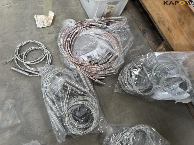 Electrical parts/Sensors 32