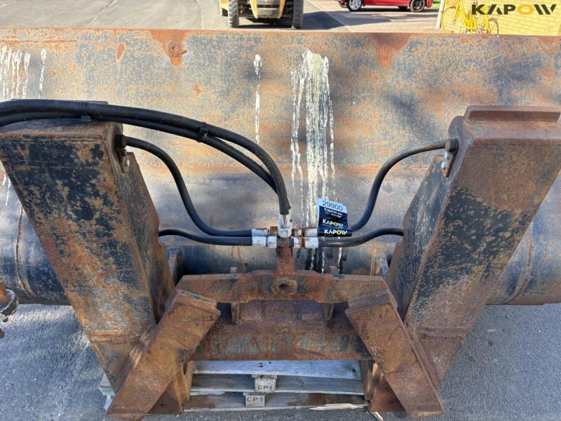 ELM HS 1220 truck bucket 12