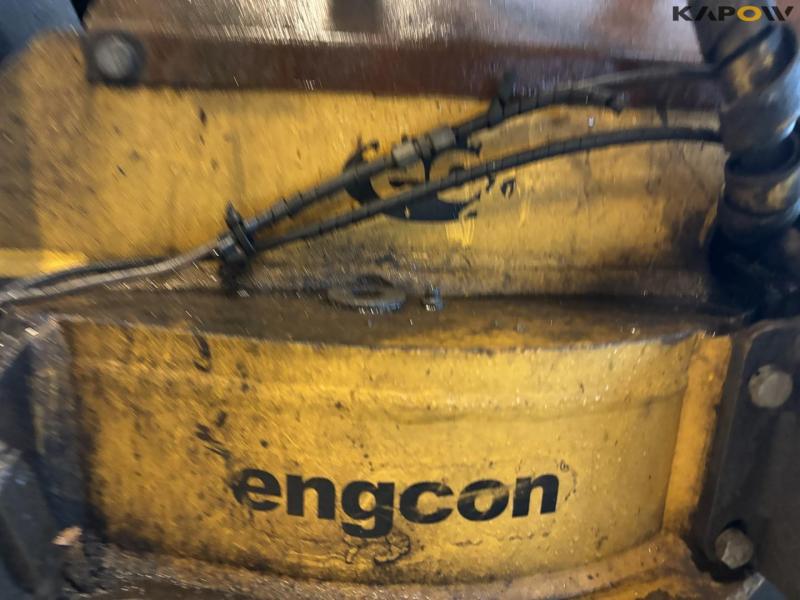 Engcon tiltrotator 13