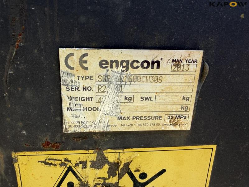 Engcon wire brush with S60 hitch 14