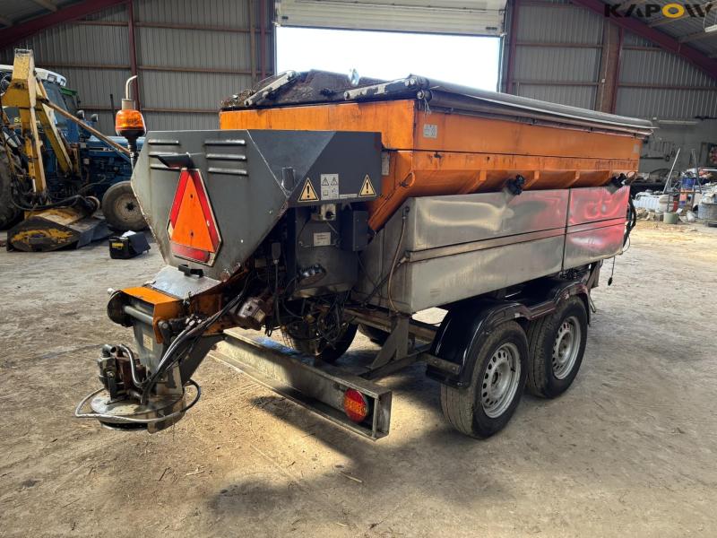 Epoke S2400 HS salt spreader 5