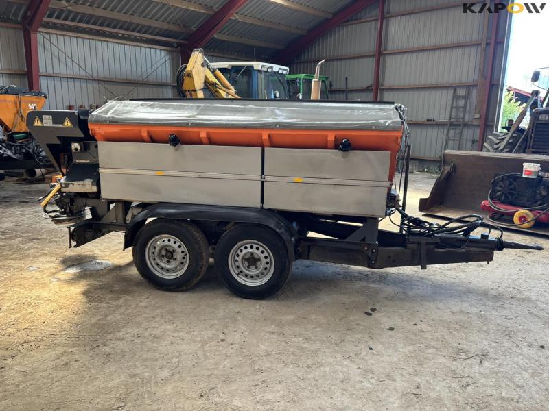 Epoke S2400 HS salt spreader 4