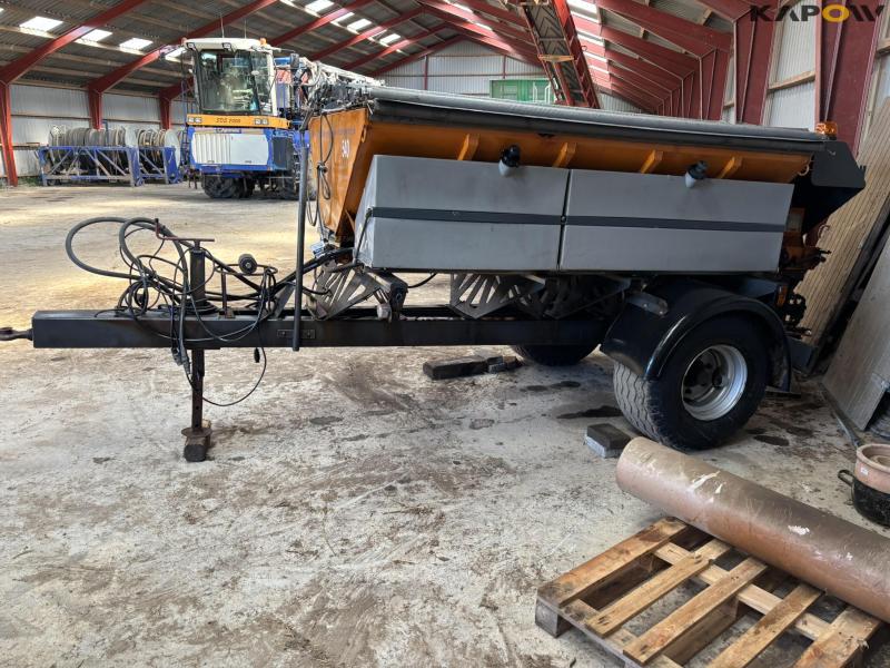 Epoke S2400 TS salt spreader 7
