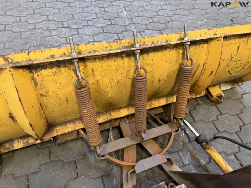 Epoke snow plow for skid steer loader 9