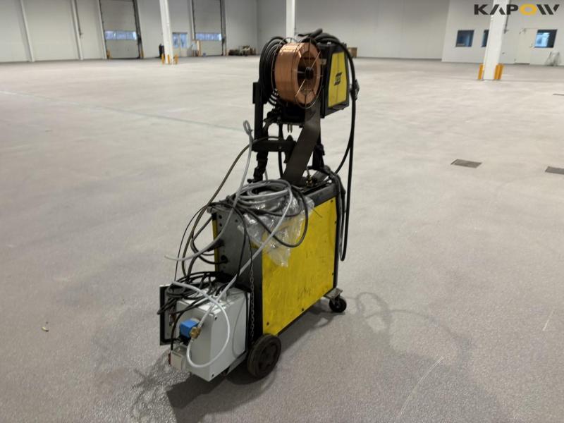 ESAB Mig 325 welder 5