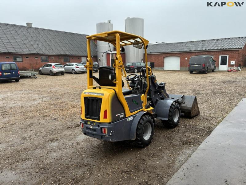 Eurotrac W11 skid steer loader 6