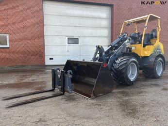Eurotrac W12-MF skid steer loader