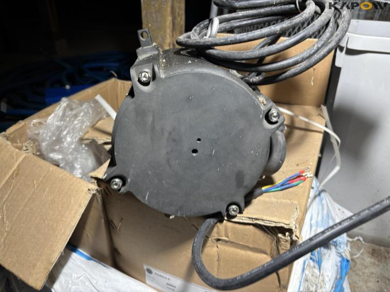 Fabrika 2.2 kW electric motors 2 pcs - new 4