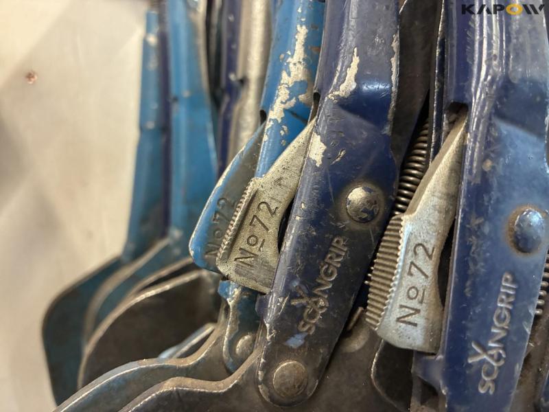 Fixed holding tools, chains and trestles 6