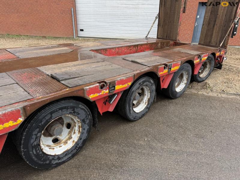 Faymonville Stn-4U machine trailer 14