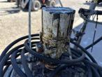 Grease with compressed air pump 15